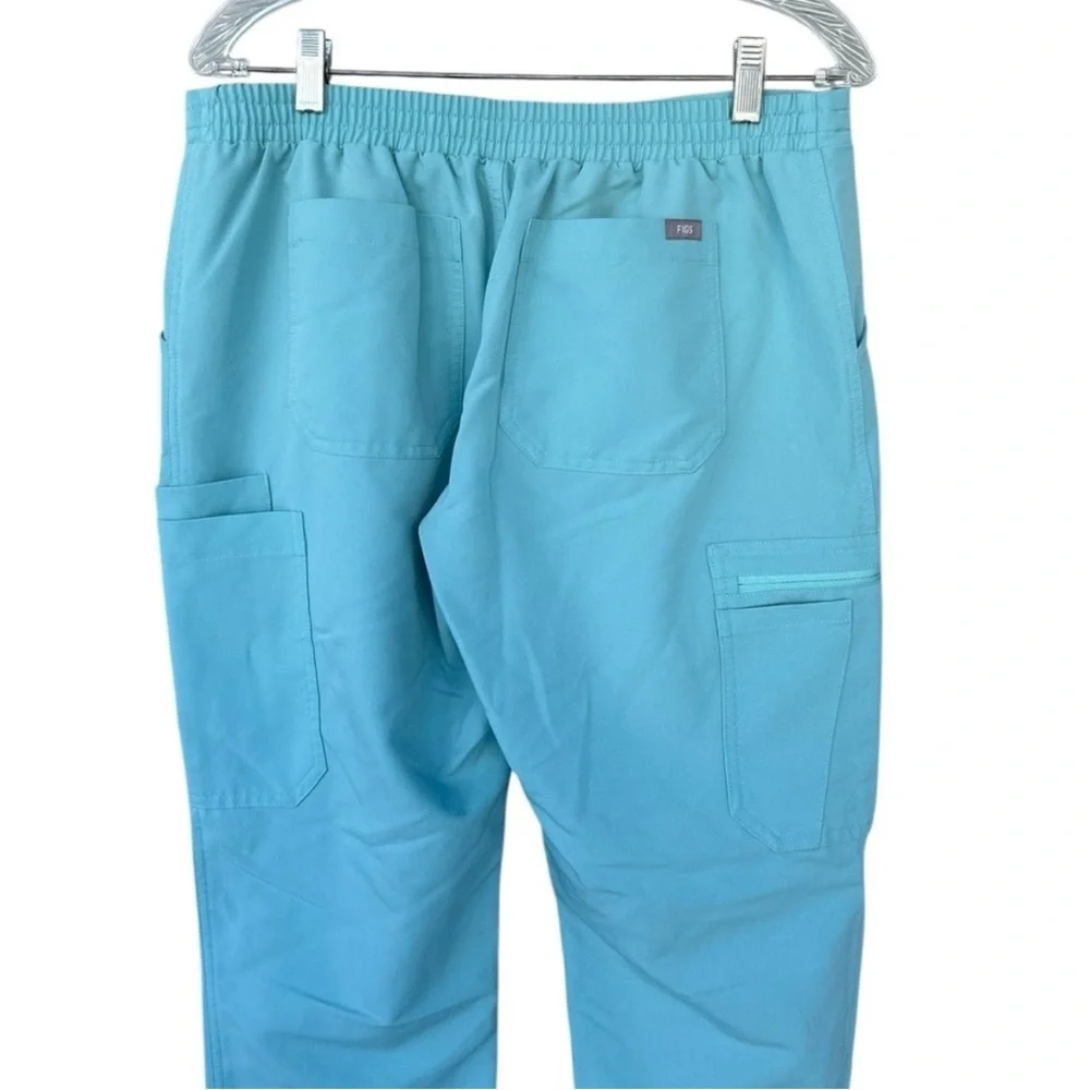 FIGS Women’s Scrub Pants - Size Medium Petite - Light Blue